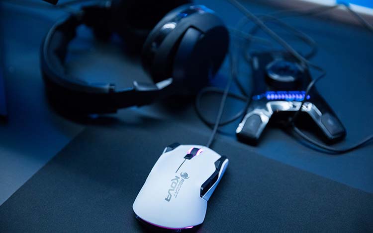 中国电竞行业与用户发展报告：海量独家数据首发